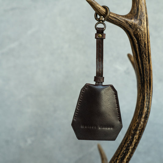 crochet keychain"cordovan"