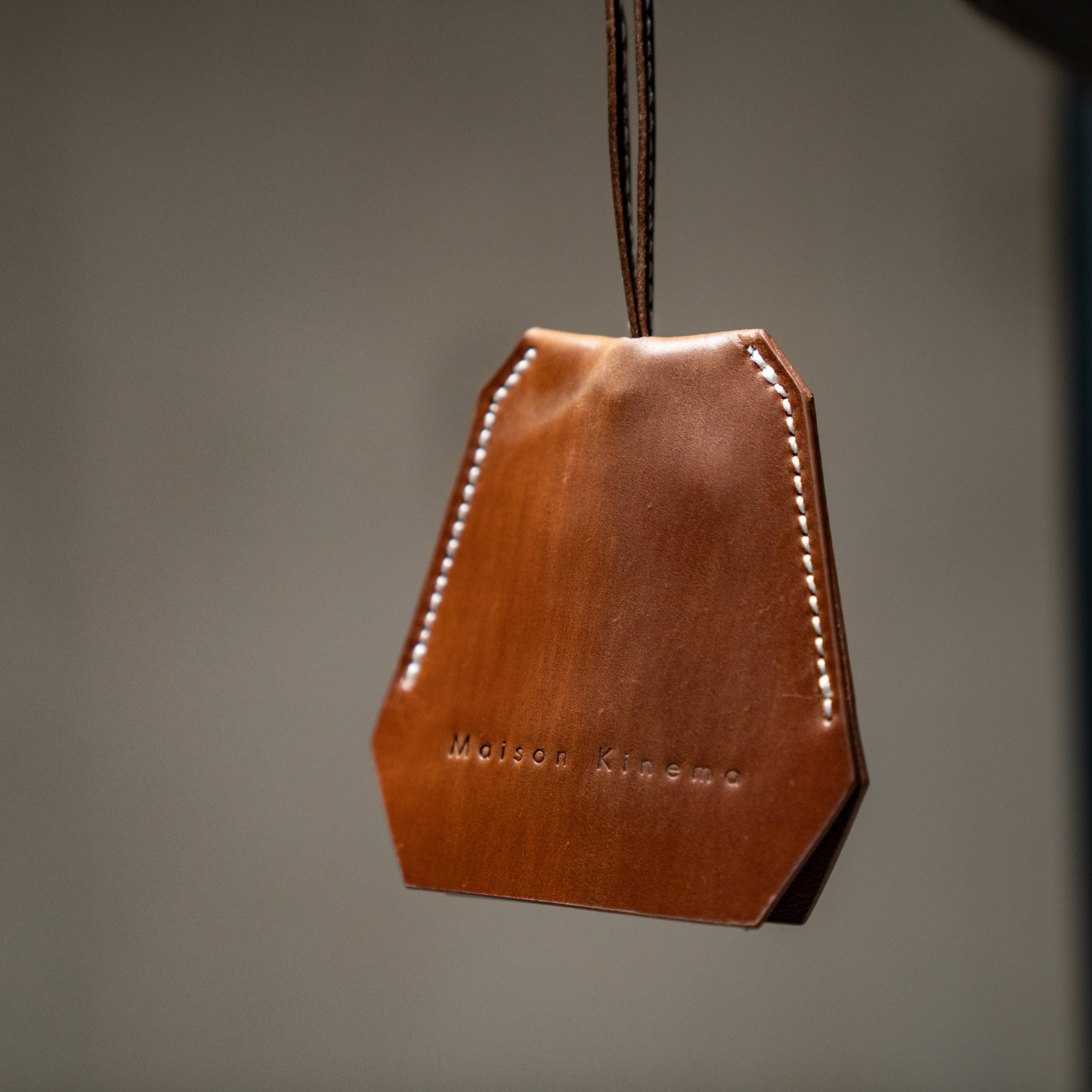Maison Kinema メゾンキネマ Leather crochet（Maison Kinema