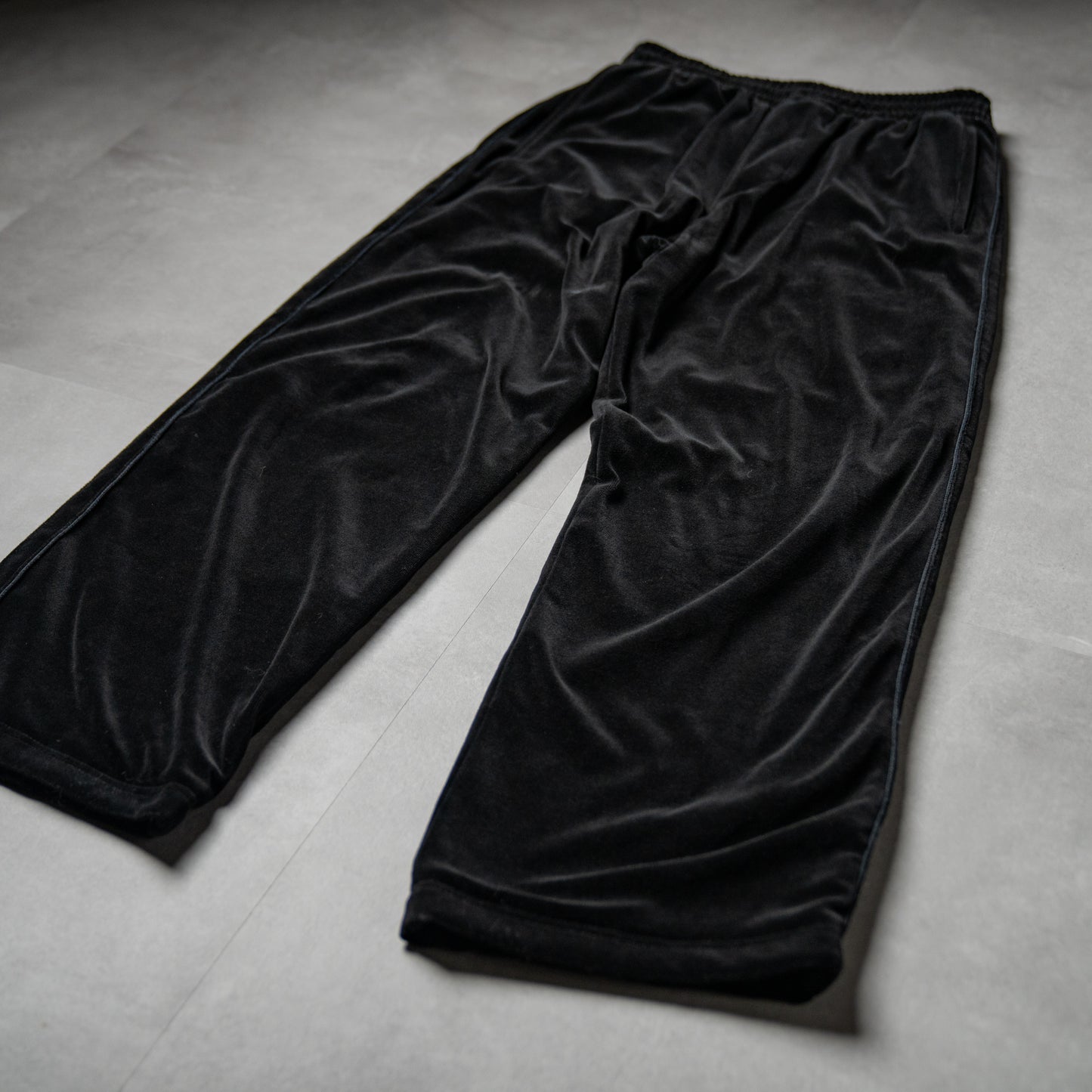 Heavy velor wide track pants